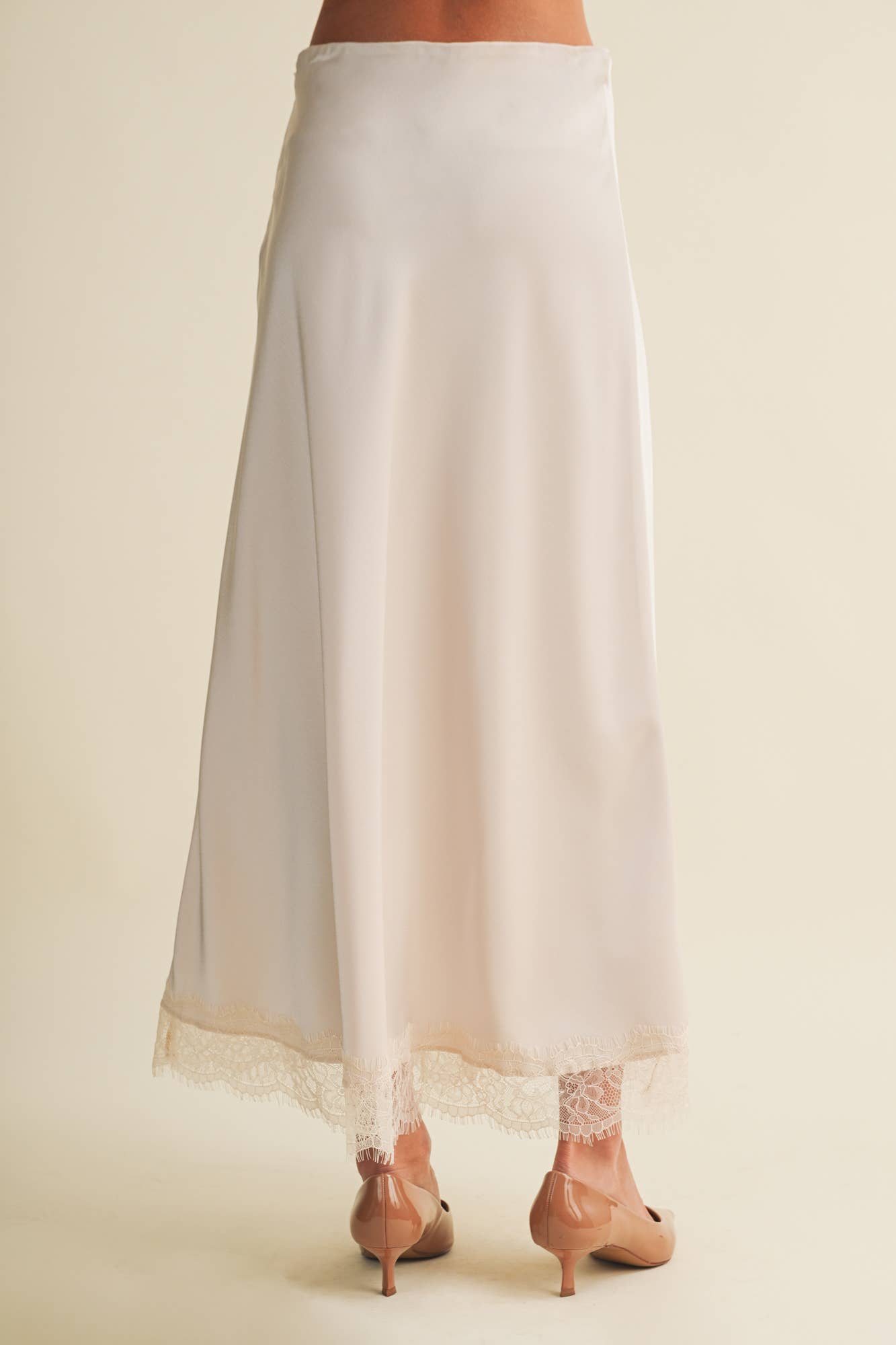 Scallop-Trim Lace Hem Slip Skirt