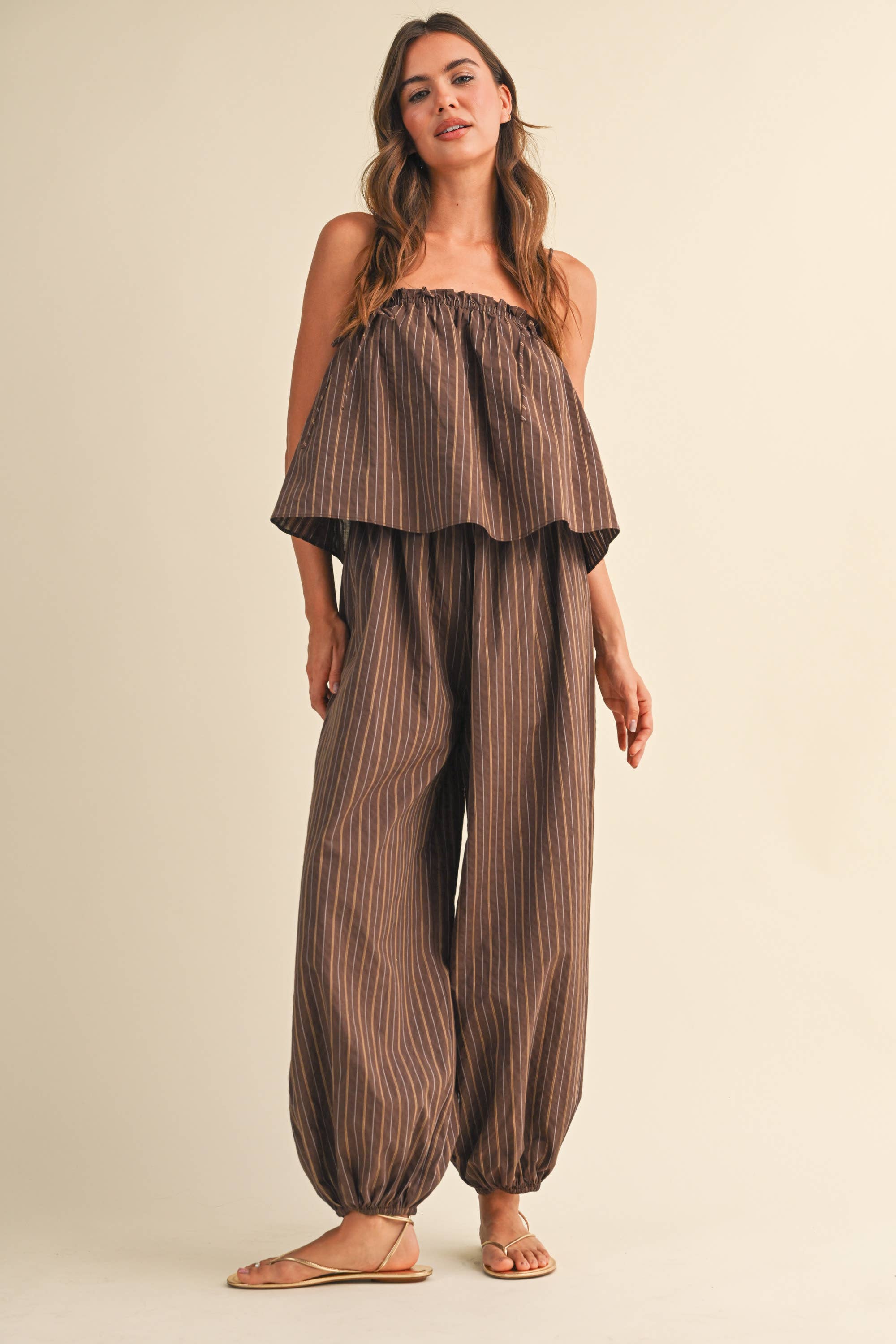 STRIPED SLEEVELESS FLOWY TOP BALLOON PANT JUMPSUIT