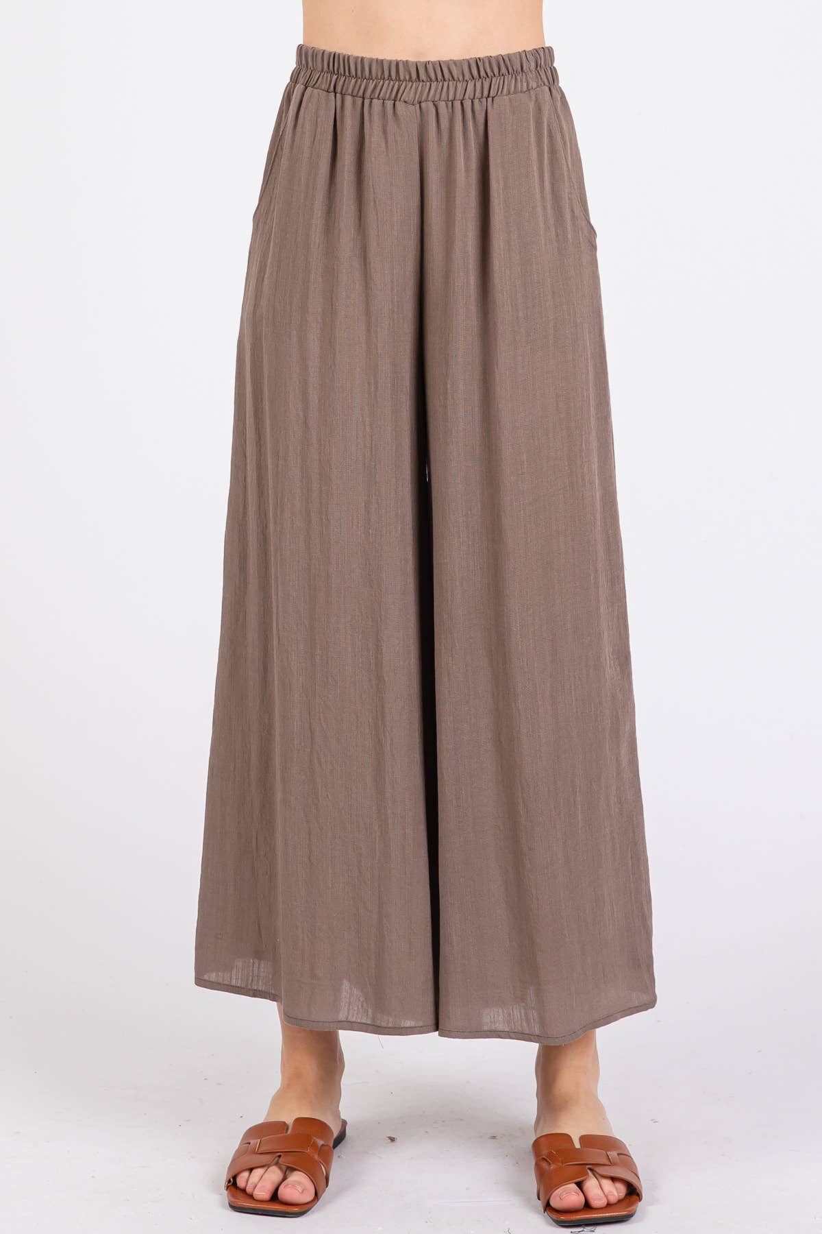 Cropped Wide Leg Pants