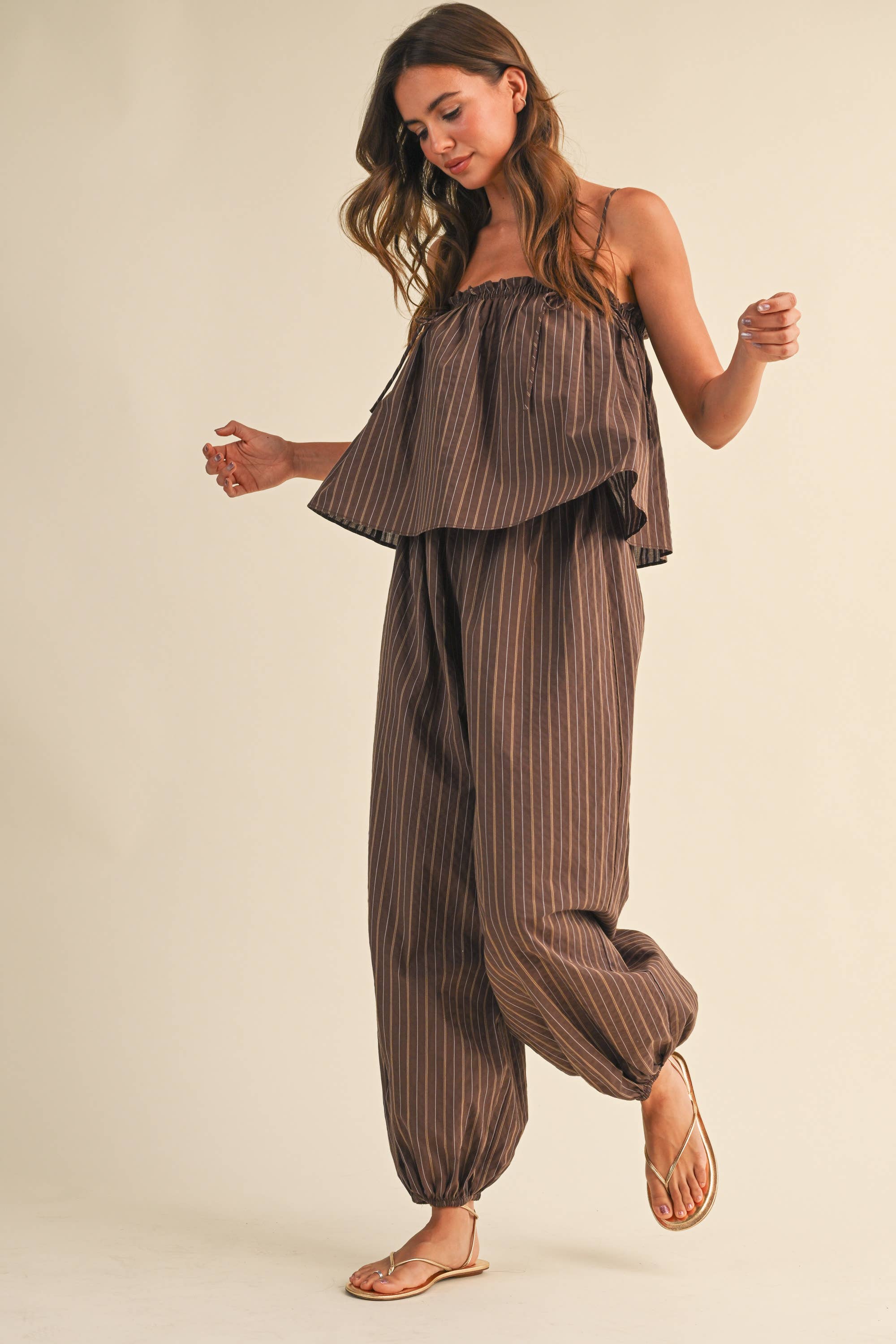 STRIPED SLEEVELESS FLOWY TOP BALLOON PANT JUMPSUIT
