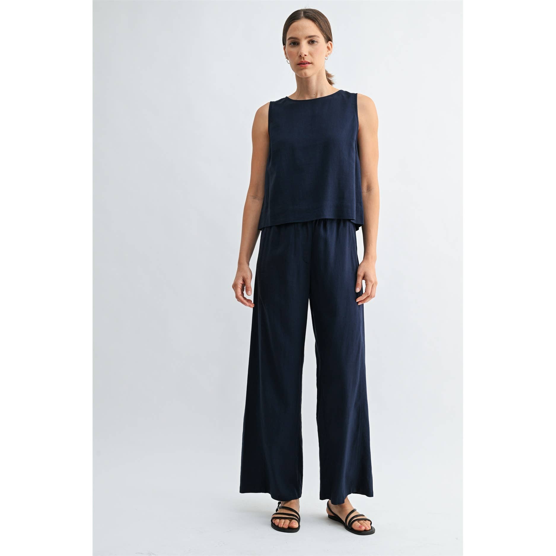LINEN BLEND ELASTIC WAIST BUTTON FRONT PANTS