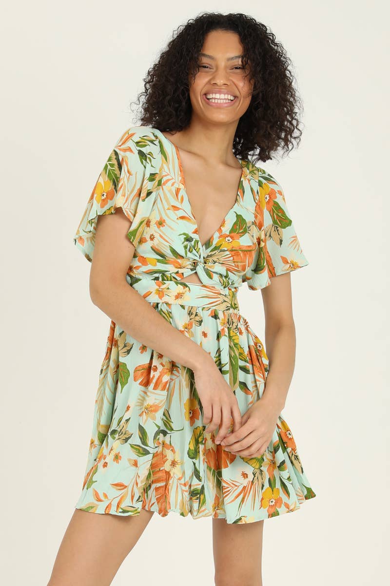 V-Neck S/S Twist Front Dress