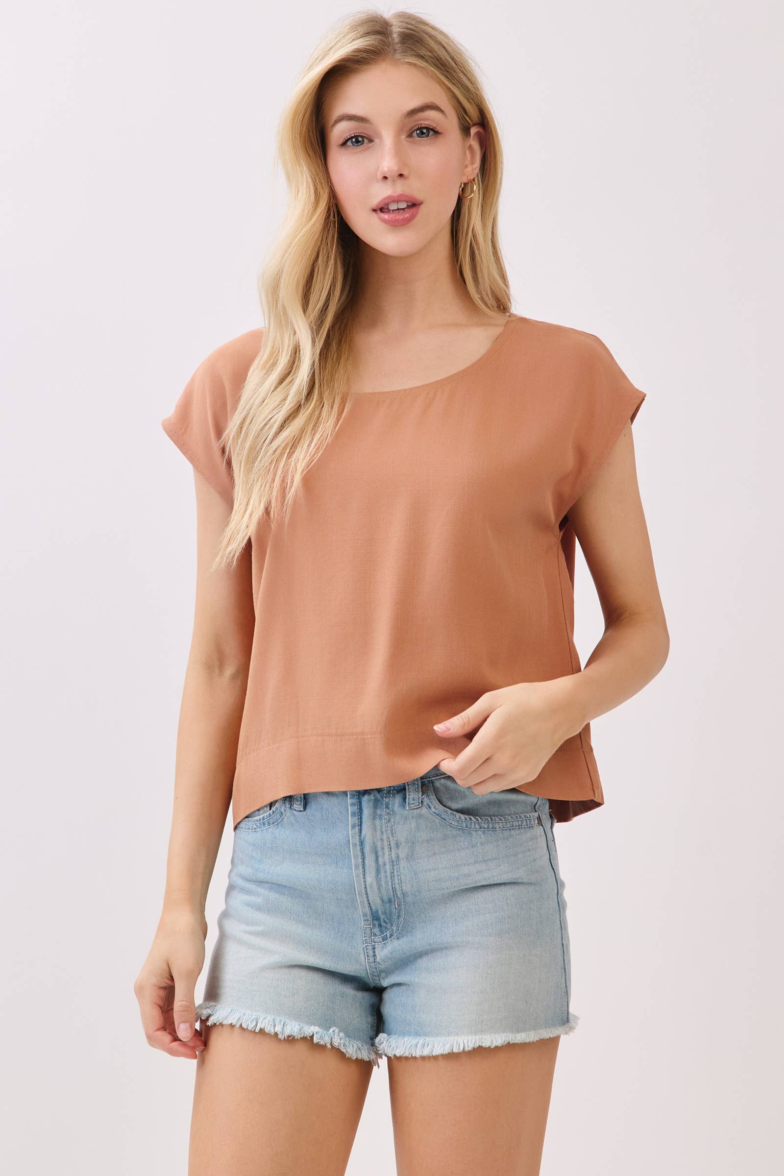 Woven Boxy Extended Sleeve Top