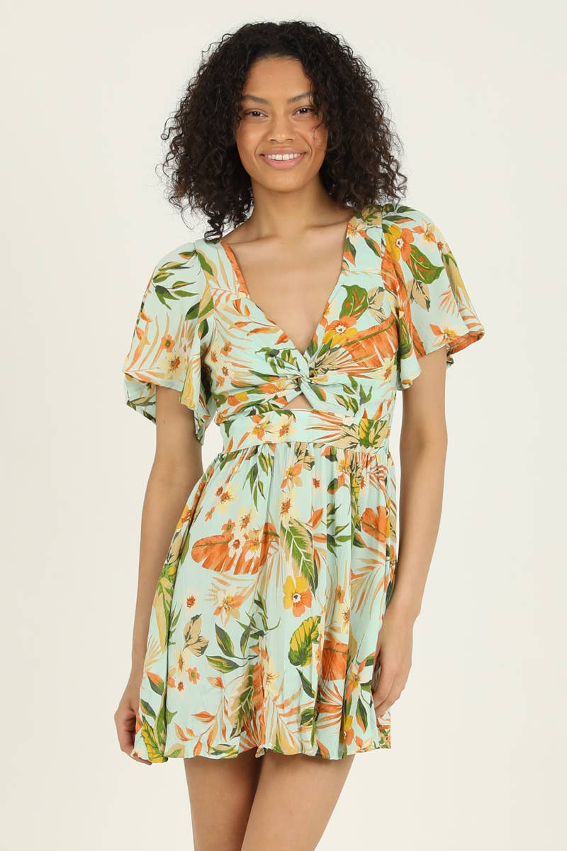 V-Neck S/S Twist Front Dress