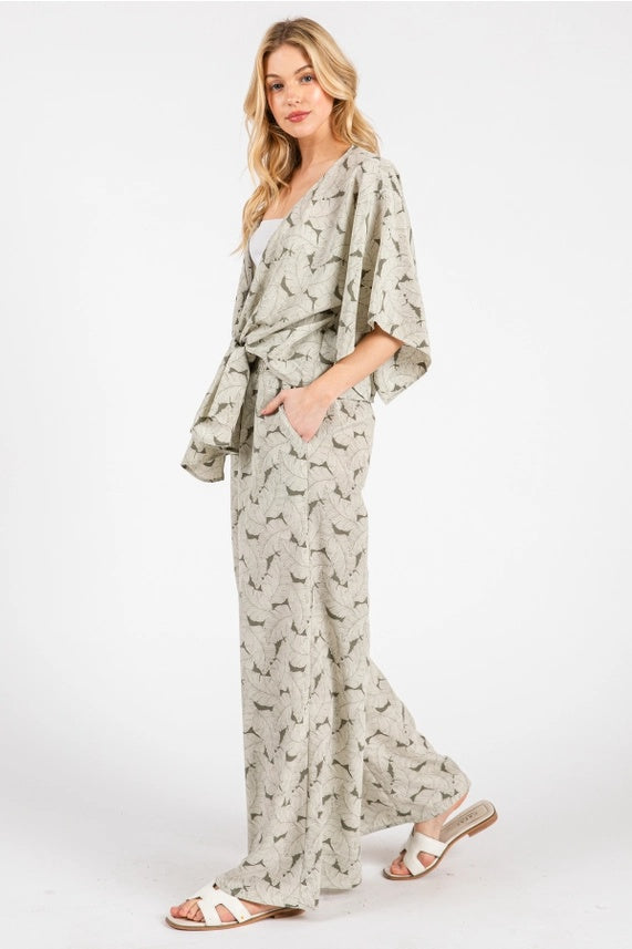 Palm Leaf Print Tie Front Top