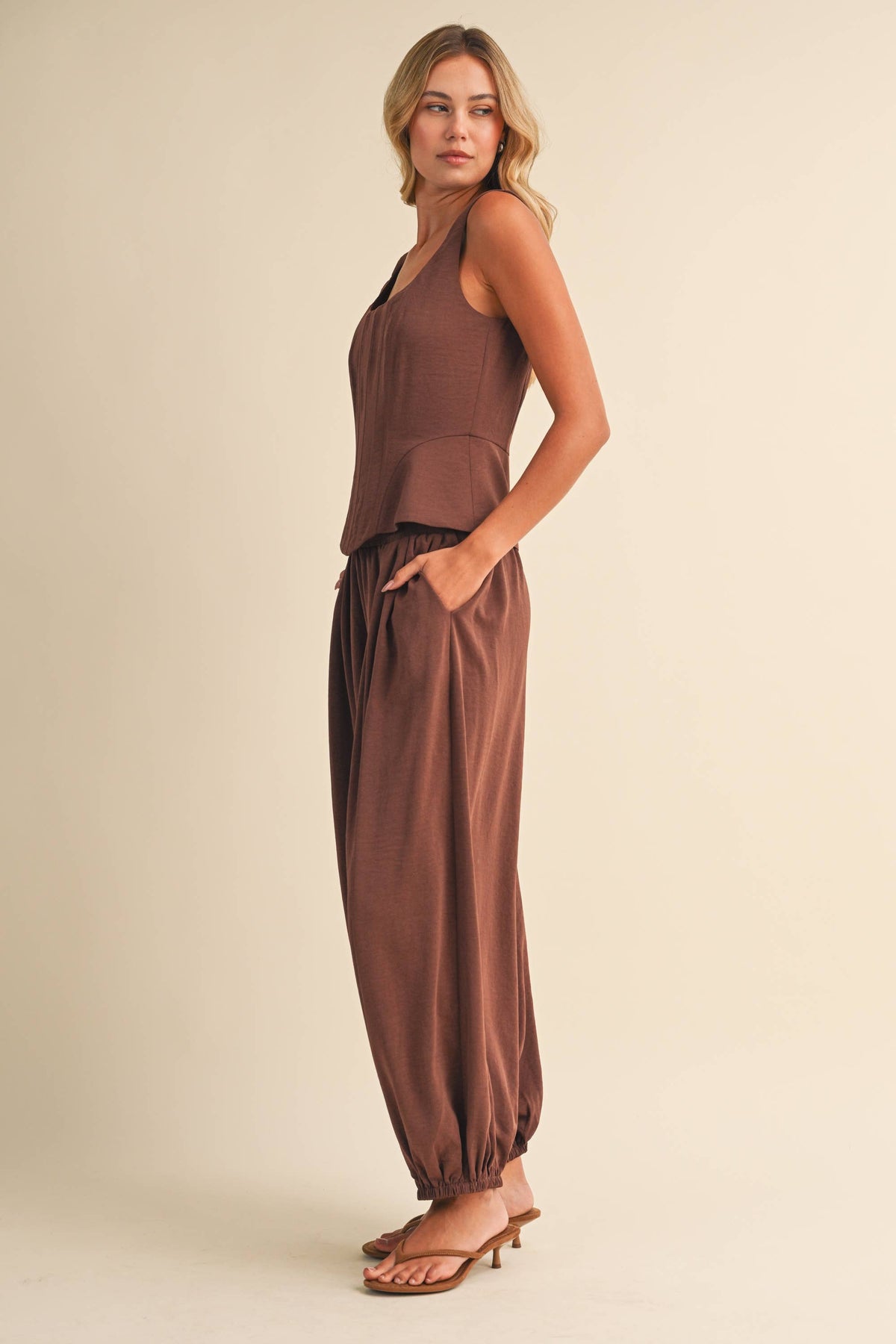 SATIN-LIKE STRUCTURE CORSET TOP AND BALLOON PANTS (sold separately)