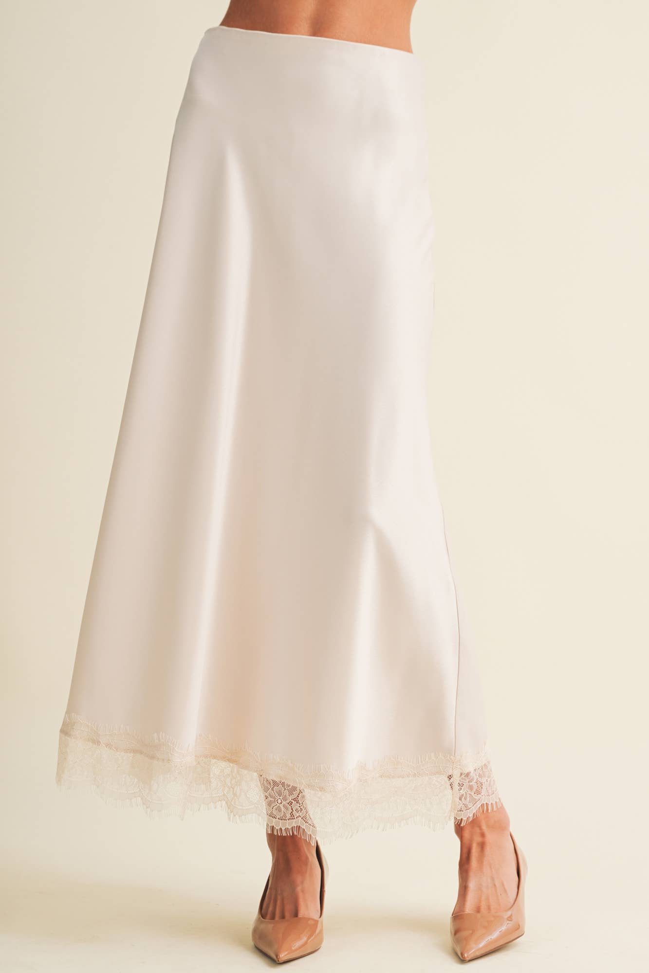Scallop-Trim Lace Hem Slip Skirt