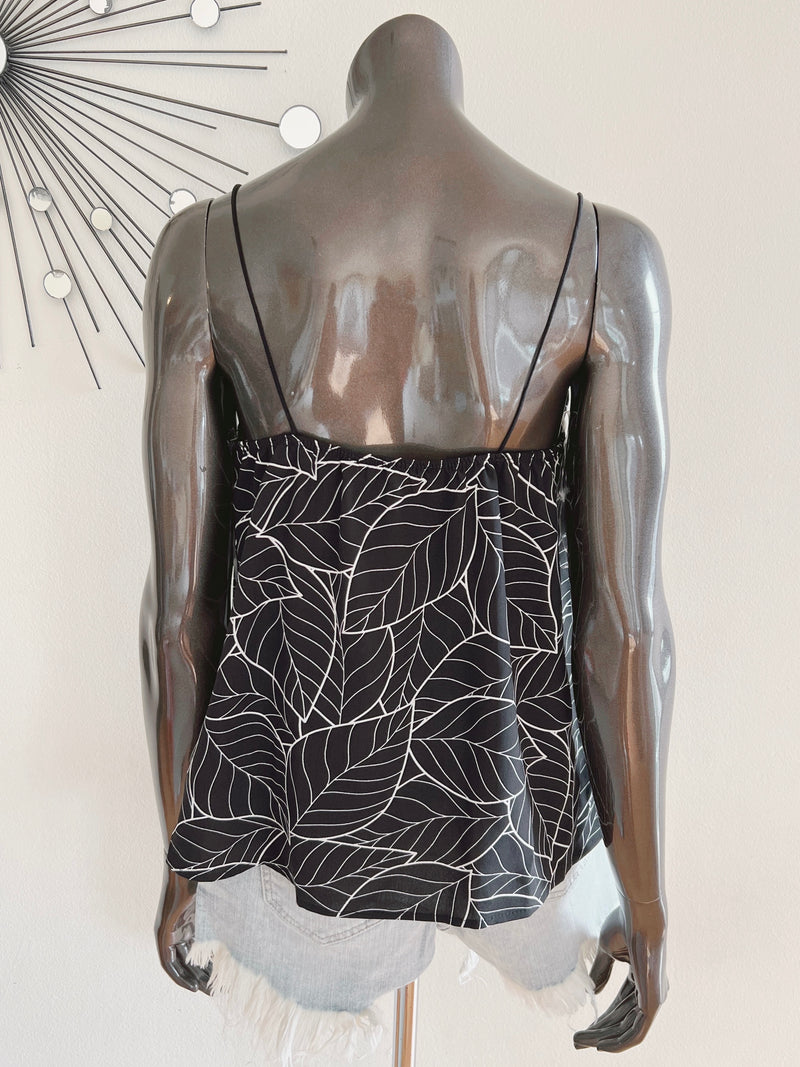 Outlined Cami Top (2 colors)