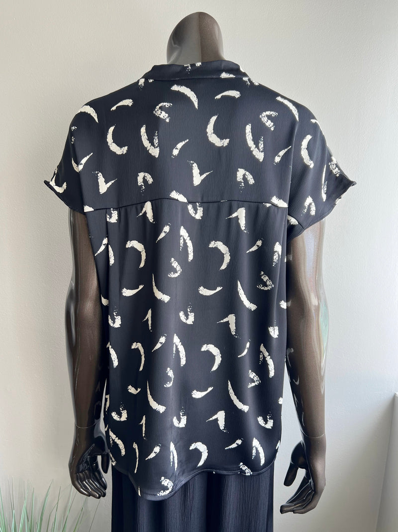 Notch Collar Top