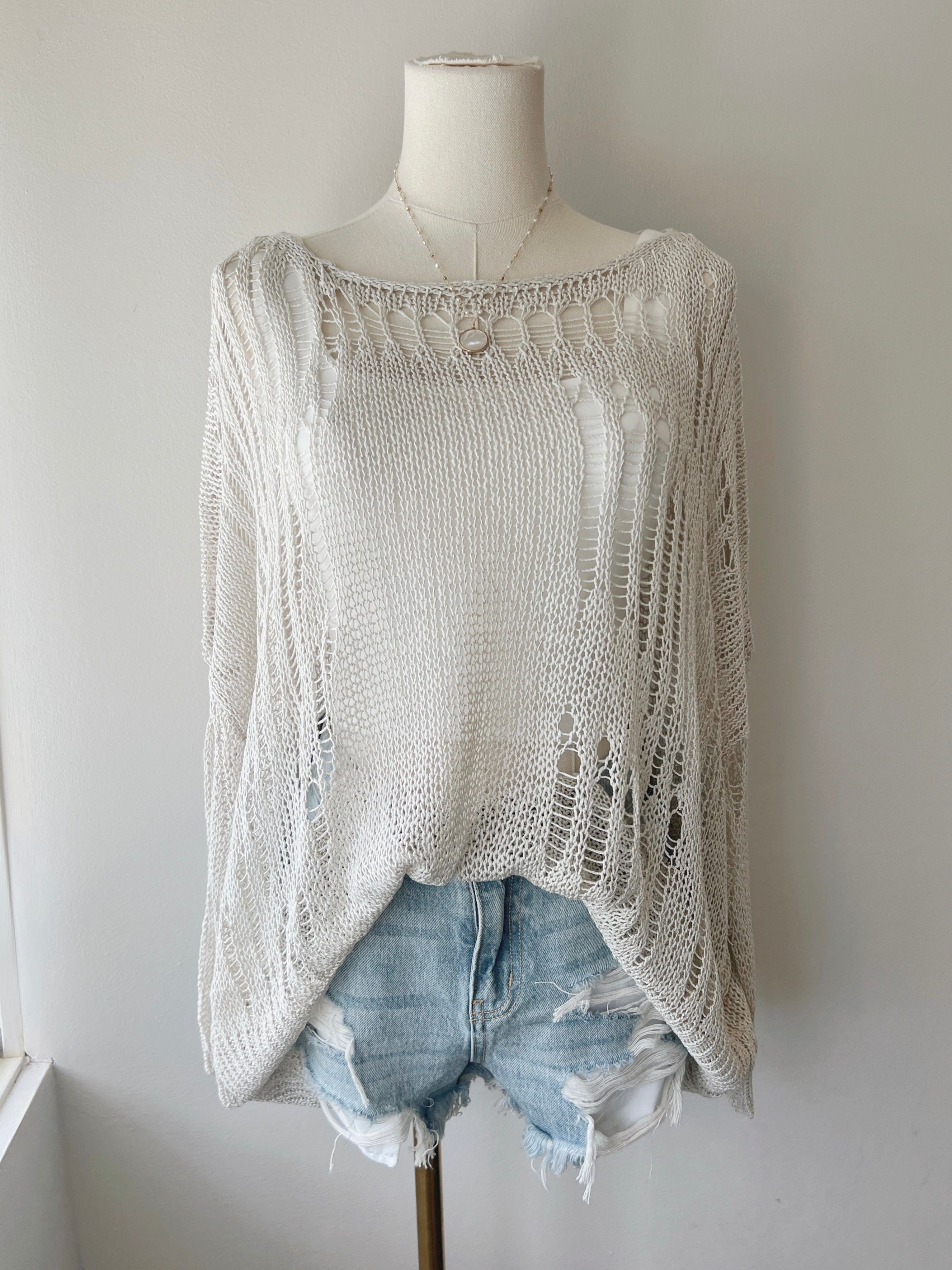 Netted Knit Sweater (2 COLORS)