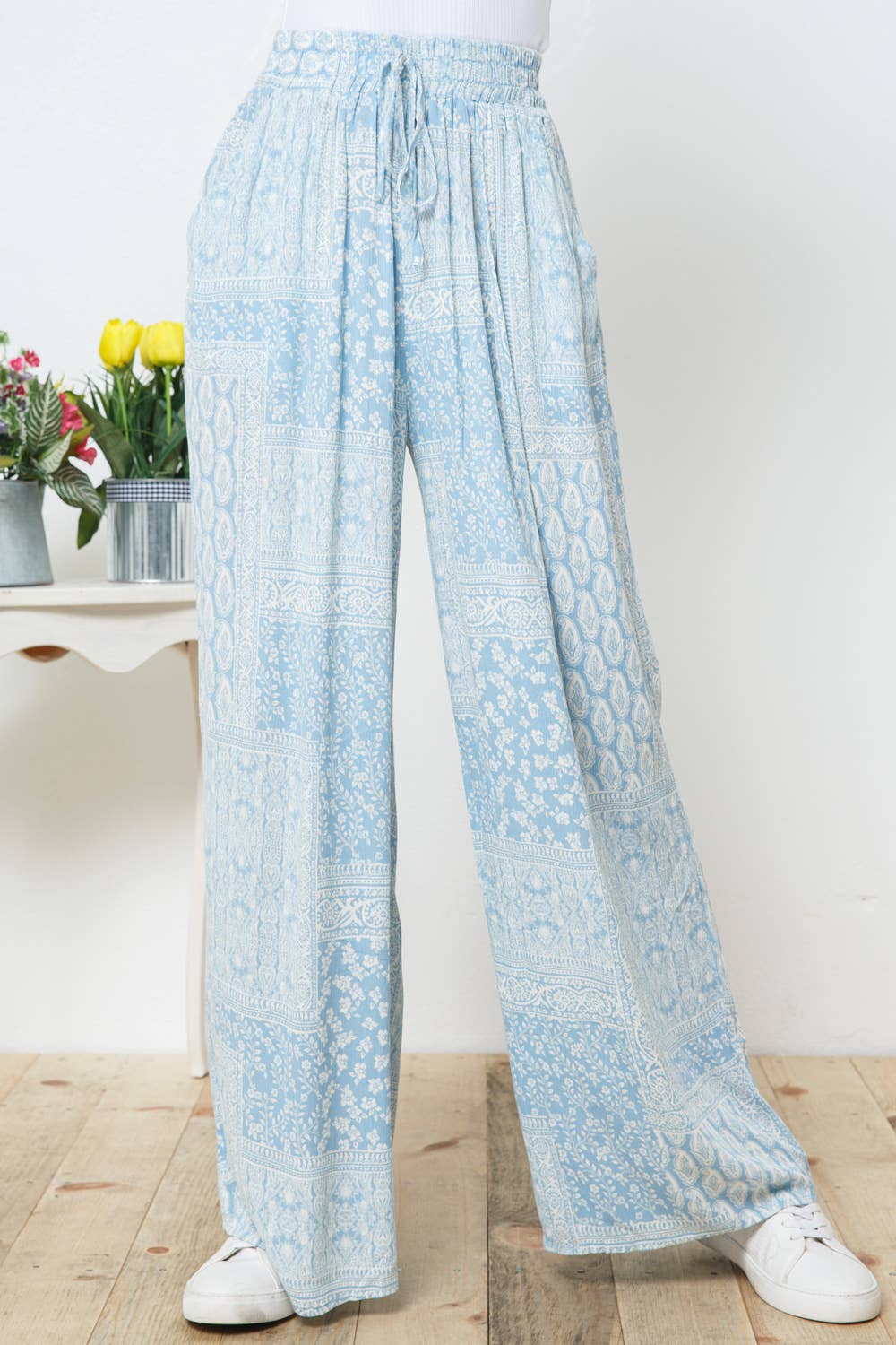 Paisley Print Drawstring Pants