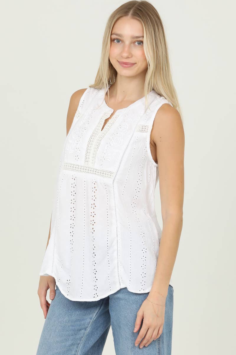 Eyelet Notch Front Top