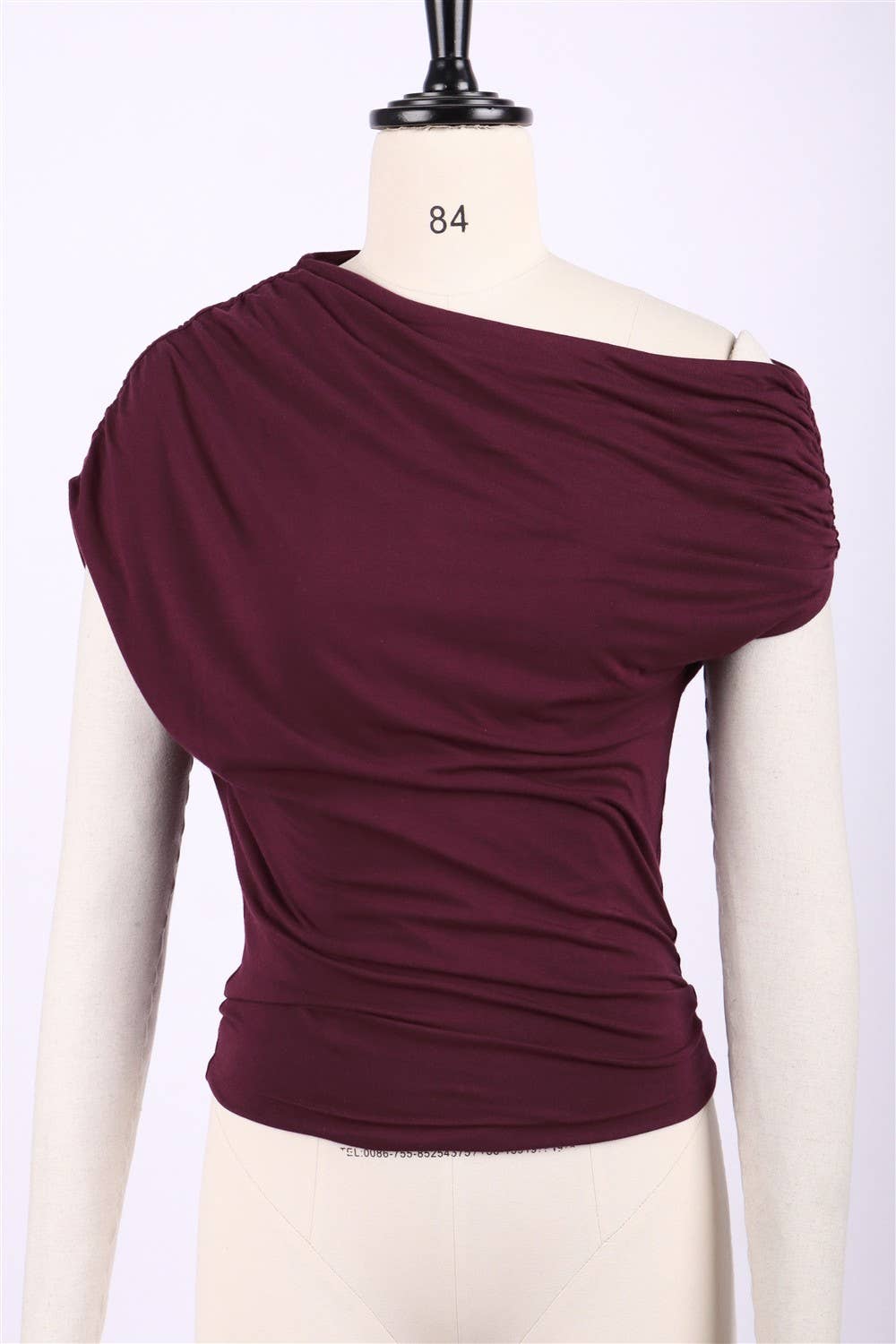 UNBALANCED OFF SHOULDER FITTED TOP