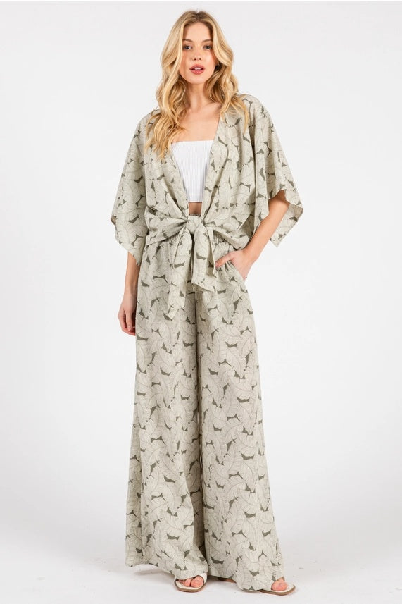 Palm Leaf Print Tie Front Top