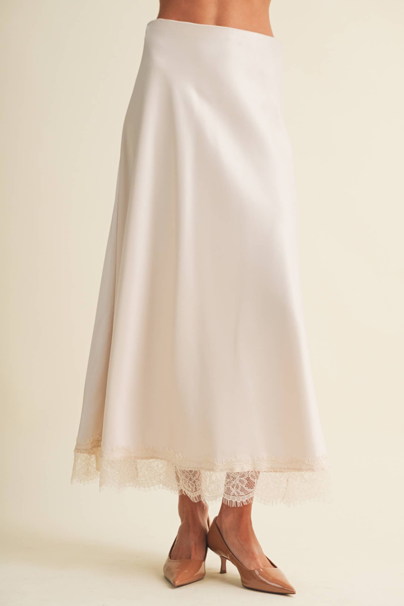 Scallop-Trim Lace Hem Slip Skirt
