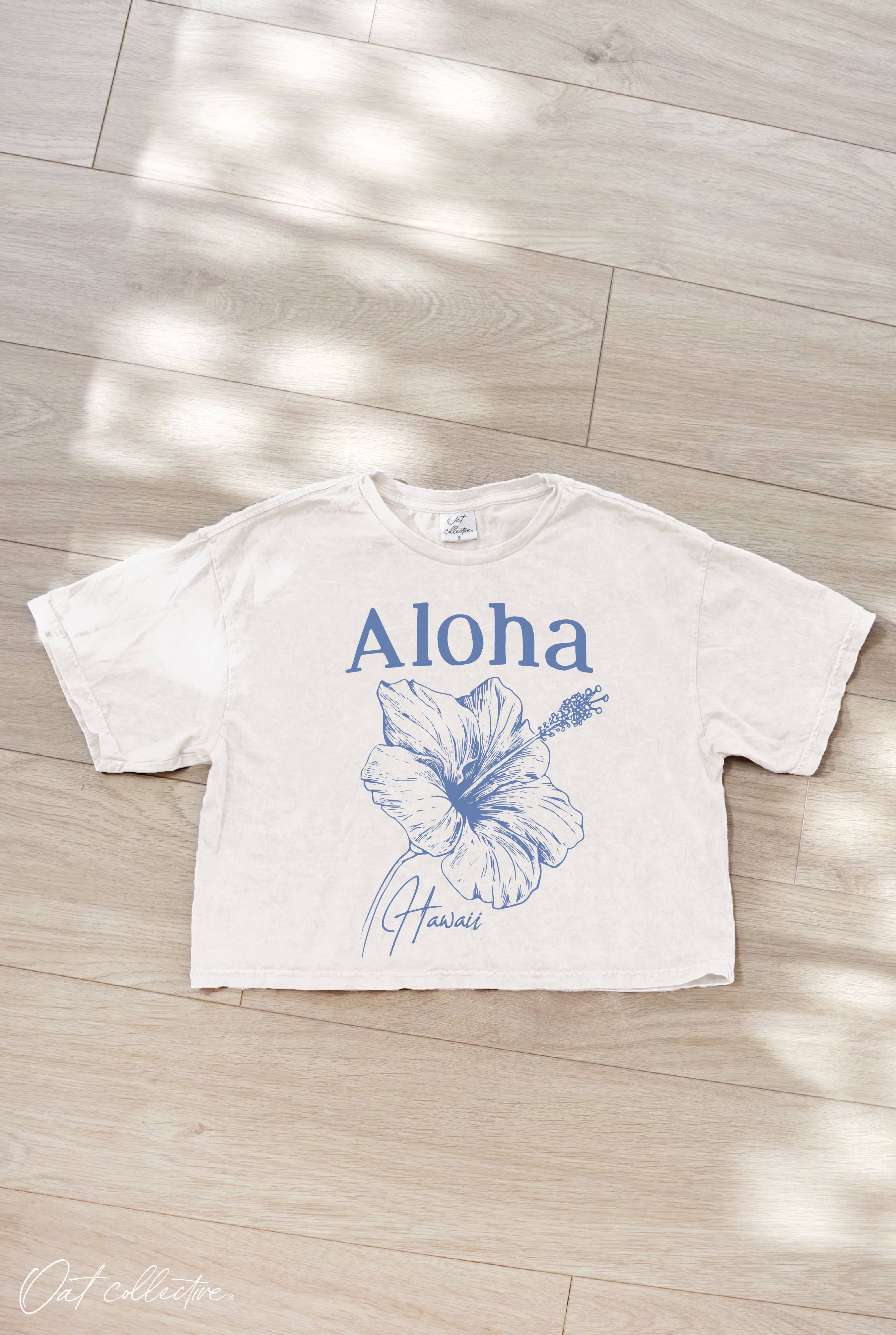 ALOHA HAWAII HIBISCUS Cropped Mineral Washed Graphic Tee