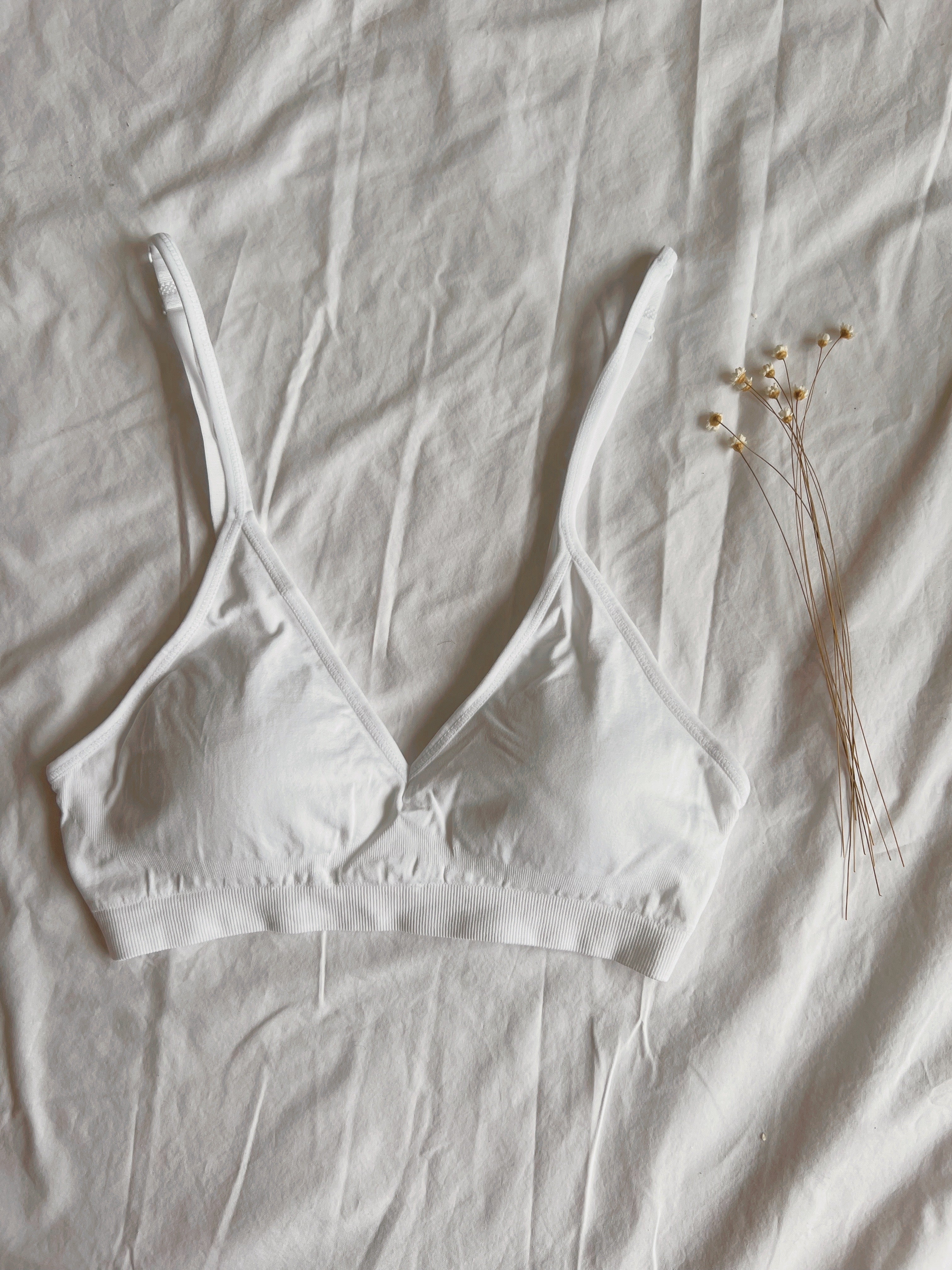 Soft Bralette (2 sizes)