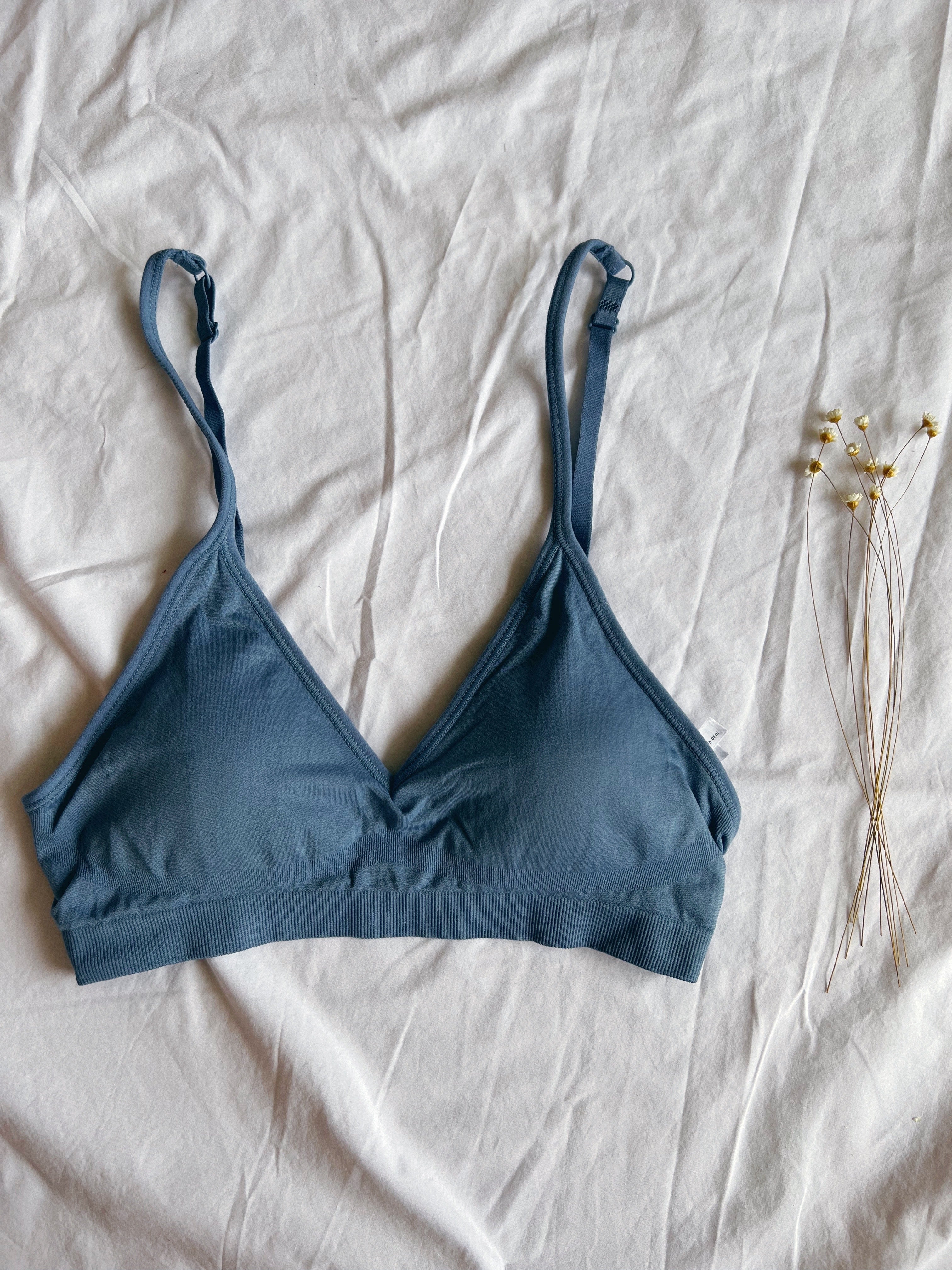 Soft Bralette (2 sizes)